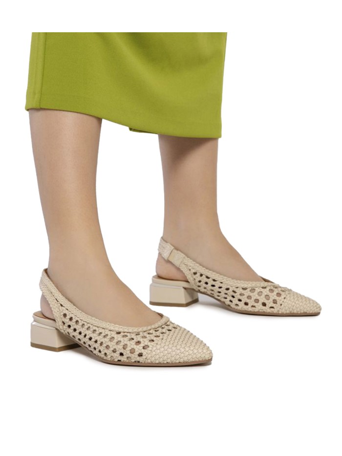 BAILARINAS DESTALONADAS Y PUNTA AFILADA GIOSEPPO PISKOVE BEIGE