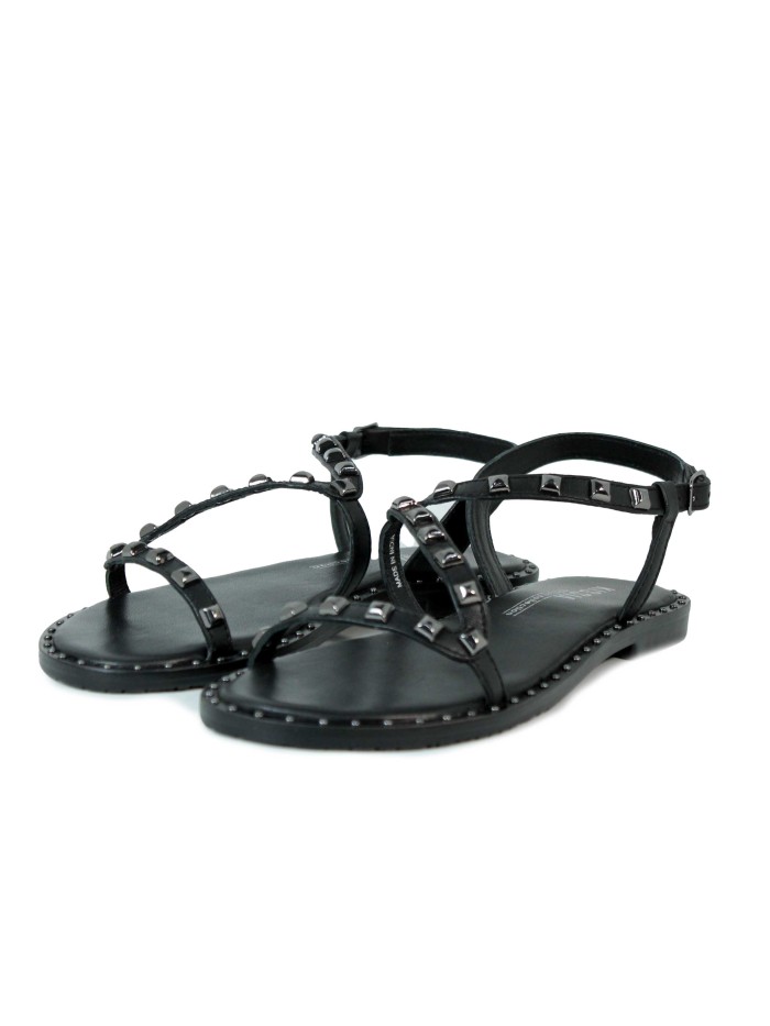 SANDALIA MODERA Y CÓMODA CHAMPLAIN KISSIA NEGRO