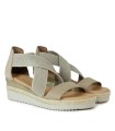 SANDALIA CÓMODA DE CUÑA BAJA, VERSÁTIL Y VERANIEGA 8620 MISWEAR TAUPE