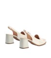 ZAPATO DE TACÓN DESTALONADO EN PIEL CHAROL PITILLOS 10491 GLACIAL-NUDE