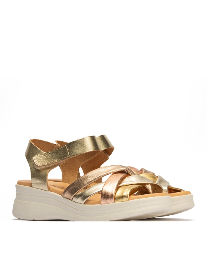 SANDALIAS DE CUÑA EN TONOS TIERRA DE PIEL PITILLOS 10610 ORO