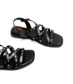 SANDALIA PLANA DE PIEL CON TACHUELAS NEGRO PORRONET 3113 VICTORIA