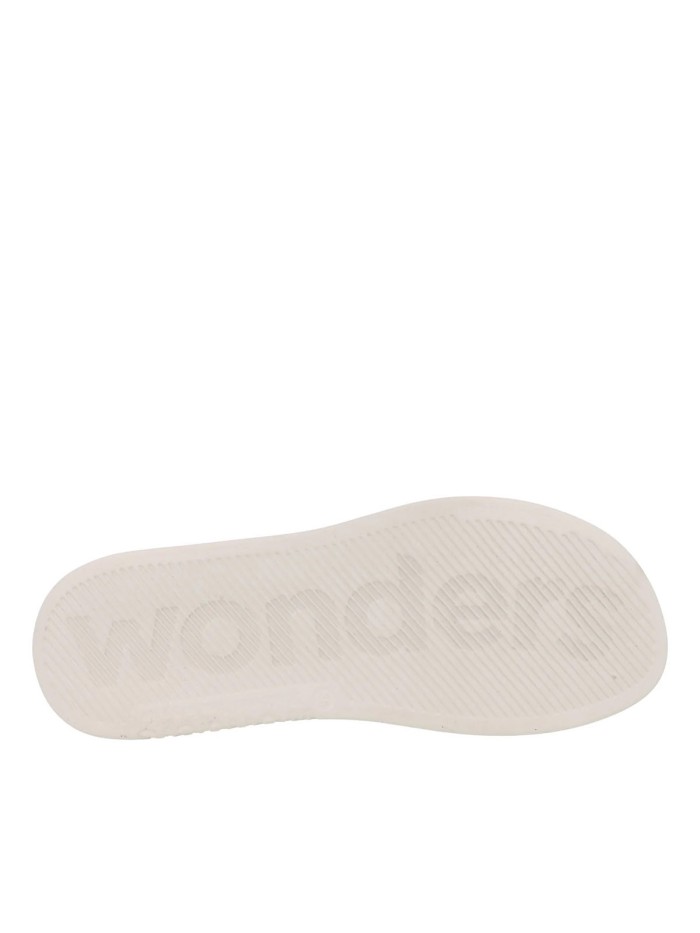 SANDALIA BLANCA DE PIEL TROQUELADA WONDERS DARYA C-6542