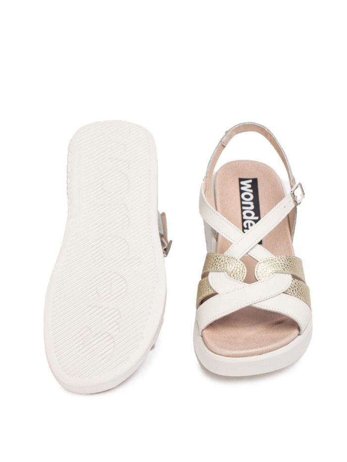 SANDALIA METALIZADA DE PIEL WONDERS PATERNA C-6530 PLATINO