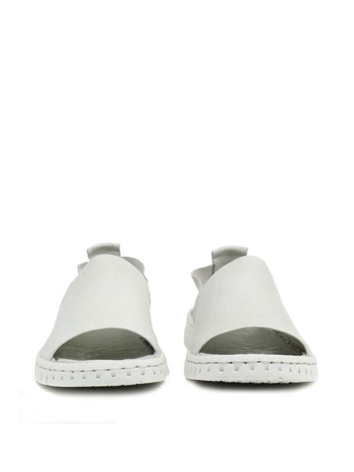 SANDALIAS FLEXIBLES DE PIEL APLAUSO SAVANA 1124302 BEIGE