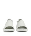 SANDALIAS FLEXIBLES DE PIEL APLAUSO SAVANA 1124302 BEIGE