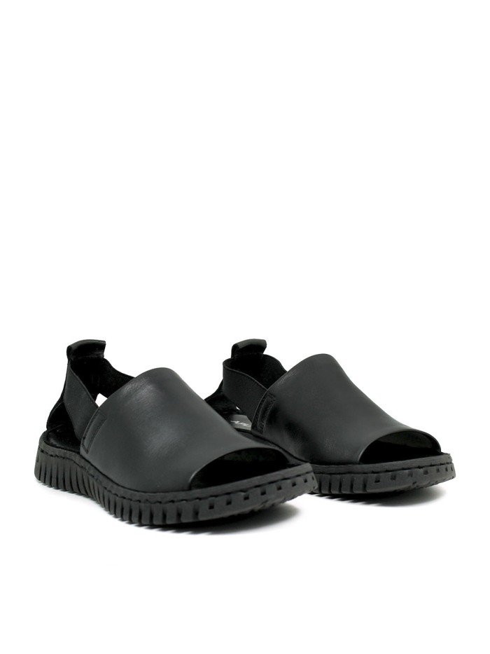 SANDALIAS FLEXIBLES DE PIEL APLAUSO SAVANA 1124302 NEGRO