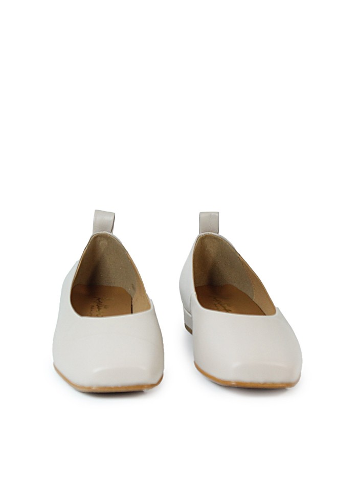 BAILARINA DE PIEL BEIGE PUNTA CUADRADA APLAUSO IRISI 16080