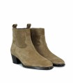 BOTA DE MUJER EN SERRAJE CON TACÓN ALPE CAMDEN 5266-1109 TAUPE