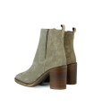 BOTÍN EN TENDENCIA EN PIEL DE SERRAJE ALPE 5451-1137 TAUPE