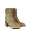 BOTÍN EN TENDENCIA PIEL DE SERRAJE ALPE 5515-1109 TAUPE