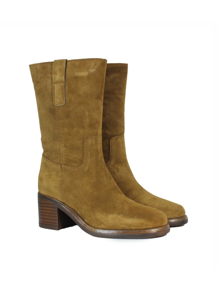 BOTA CUERO DE MUJER EN SERRAJE CON TACÓN ALPE CAMDEN 5530-1101
