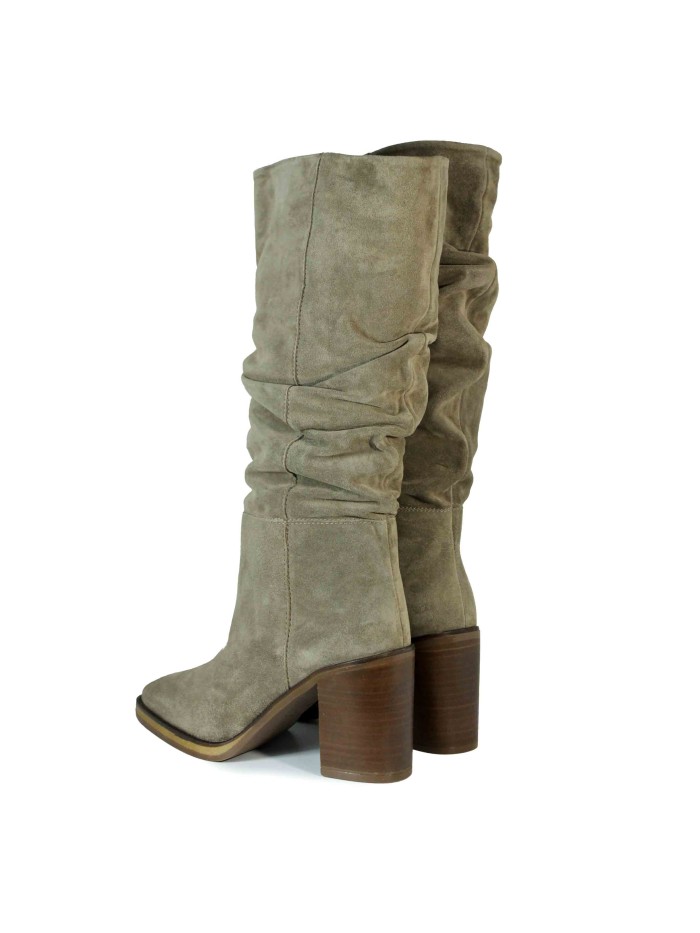 BOTA DE MUJER EN SERRAJE CON TACÓN ALPE CAMDEN 5219-1137 TAUPE