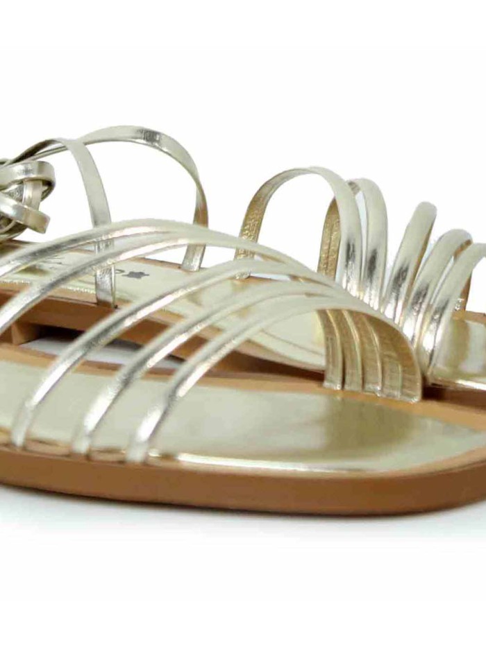 SANDALIAS CON TIRAS AJUSTABLES AL TOBILLO APLAUSO ORO