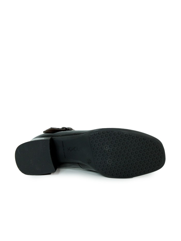 ZAPATO DE TACÓN MARY JANE TAUPE DE CHAROL APLAUSO 9996