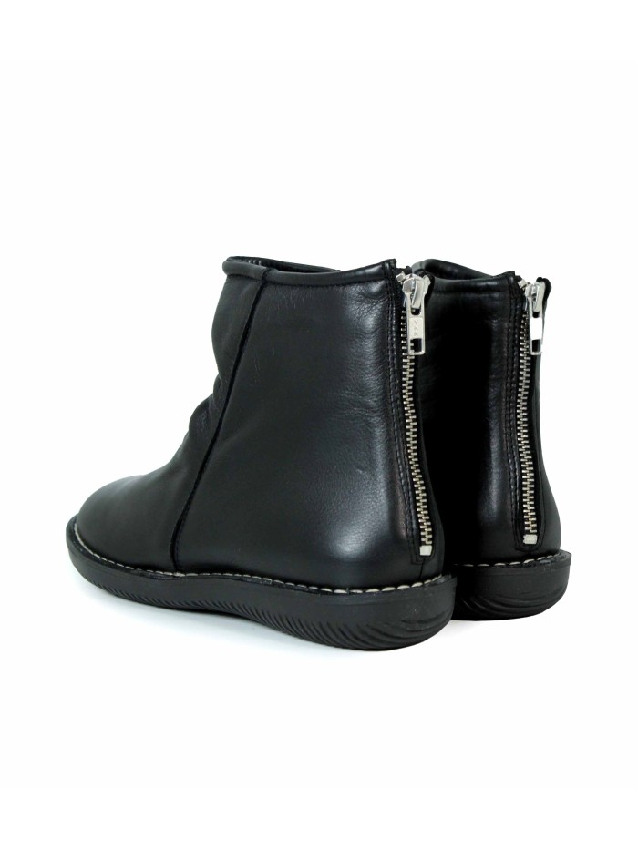 BOTÍN PLANO DE PIEL NEGRO APLAUSO 7236 NEGRO