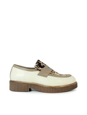 BLUCHER COMBINADO DE CHAROL CREMA PARA MUJER APLAUSO ALICIA 02