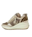 ZAPATILLAS CASUALES CON CUÑA CARMELA 16252102 BEIG