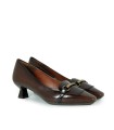 ZAPATO DE TACÓN BAJO CON DETALLE DE HEBILLA DESIREÉ ELBA 10 MARRÓN