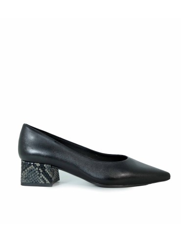 ZAPATO DE PUNTA AFILADA EN TENDENCIA DESIREE RABAT 6 NEGRO