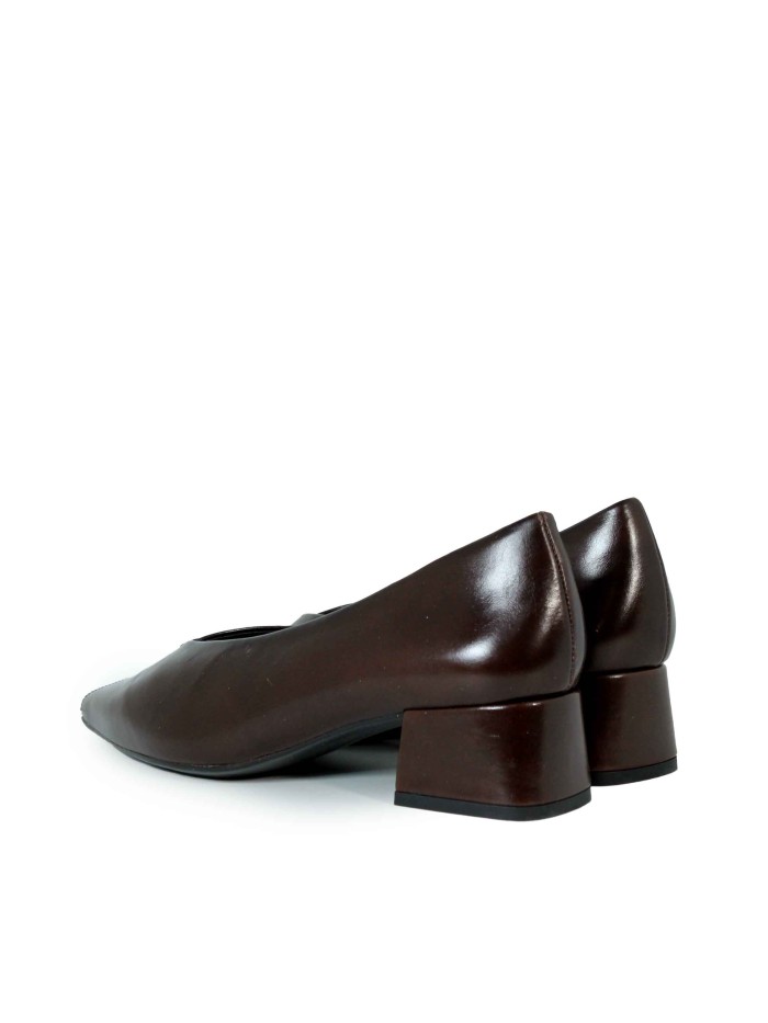 ZAPATO DE TACÓN CUADRADO BAJO DESIREE RABAT 9 MARRÓN