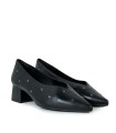ZAPATO EN TENDENCIA CON TACHUELAS DESIREE RABAT 14 NEGRO