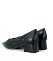 ZAPATO EN TENDENCIA CON TACHUELAS DESIREE RABAT 14 NEGRO