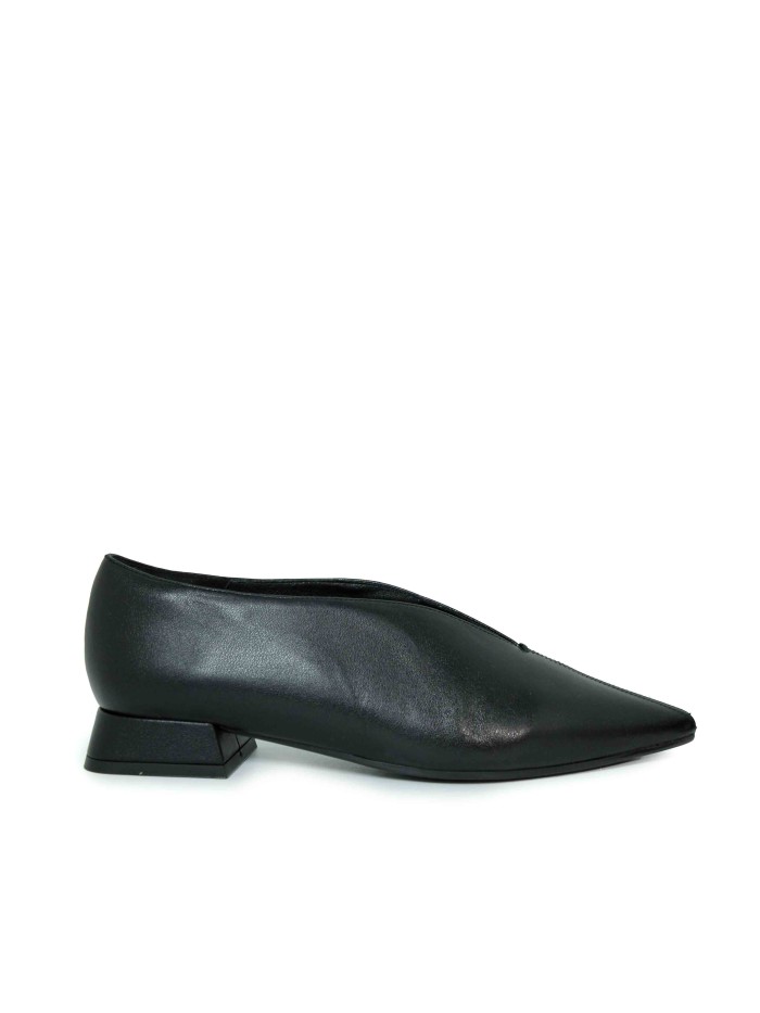 ZAPATO SOFISTICADO EN TENDENCIA DESIREE VIENA 10 NEGRO