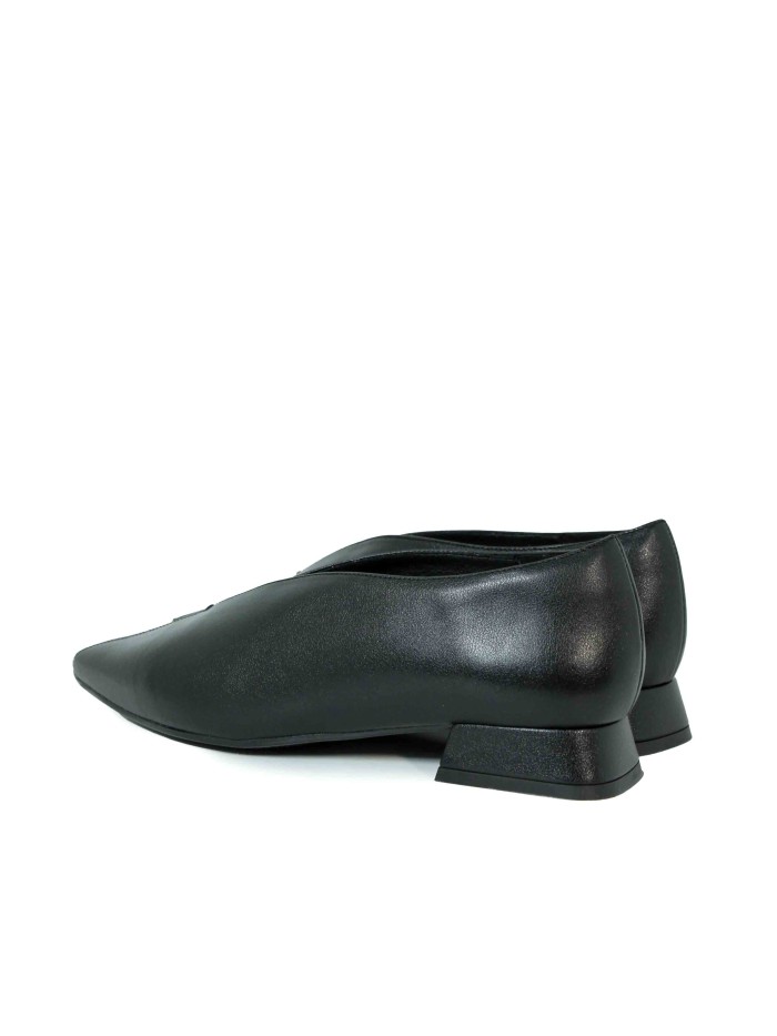 ZAPATO SOFISTICADO EN TENDENCIA DESIREE VIENA 10 NEGRO