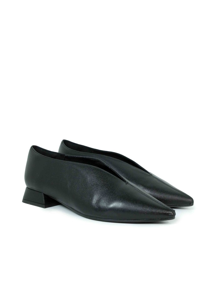 ZAPATO SOFISTICADO EN TENDENCIA DESIREE VIENA 10 NEGRO