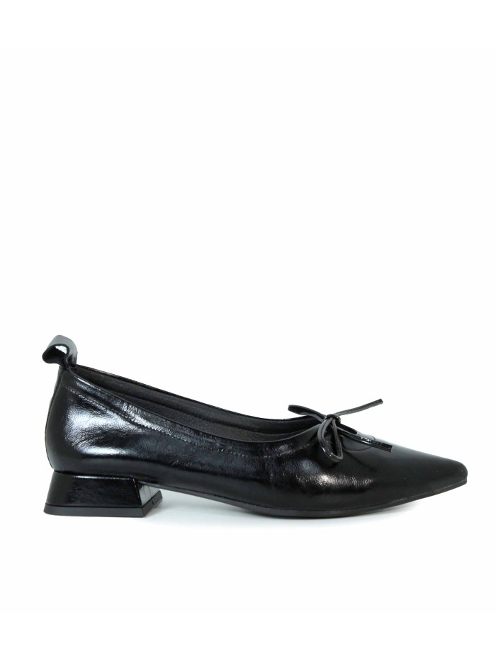 ZAPATO BAILARINA DE PIEL CON LAZO DESIREE VIENA 12 NEGRO