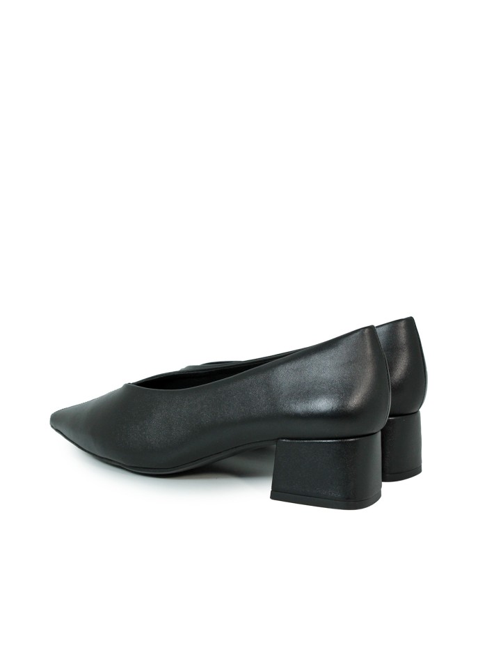 ZAPATO DE TACÓN CUADRADO BAJO DESIREE RABAT 9 MARRÓN