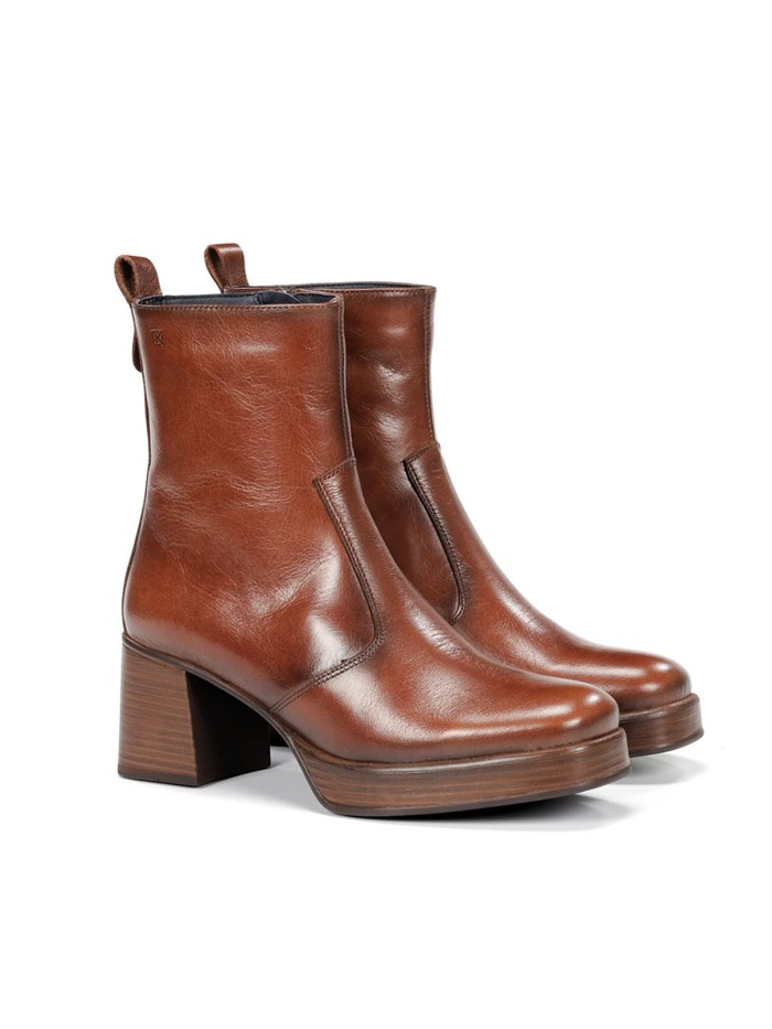 BOTÍN DE PIEL CUERO CON TACÓN MUJER DORKING CRISTELL D-9157