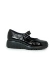 ZAPATO CON CUÑA Y HEBILLA FLUCHOS F2247 NEGRO