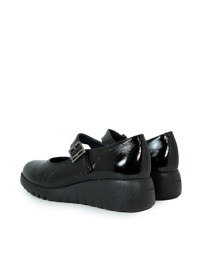 ZAPATO CON CUÑA Y HEBILLA FLUCHOS F2247 NEGRO