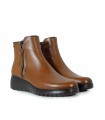 BOTÍN NEGRO DE PIEL CON CUÑA FLUCHOS LIVE F2100 CUERO