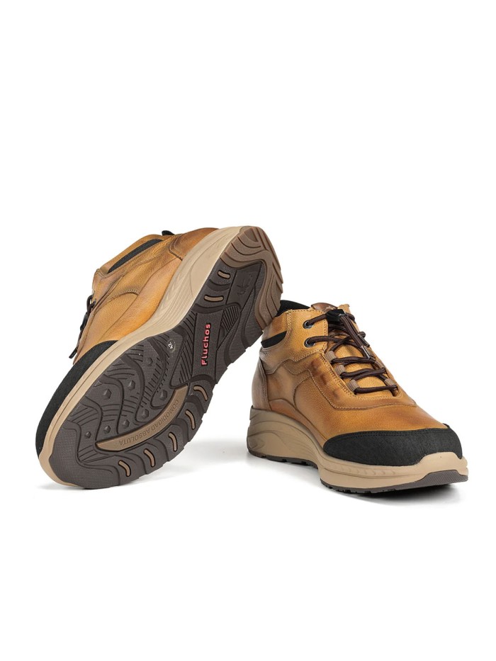 BOTÍN CASUAL CON CORDONES FLUCHOS F2295 AMARILLO