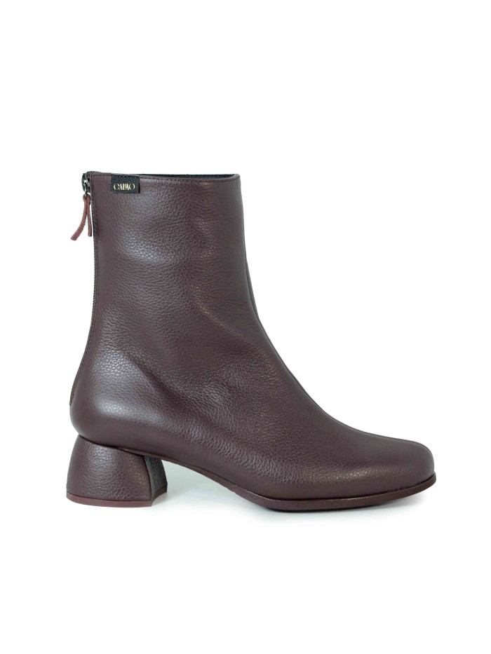 BOTINES DE PIEL DE MUJER CON TACÓN BAJO ROJO GAIMO CHUCK