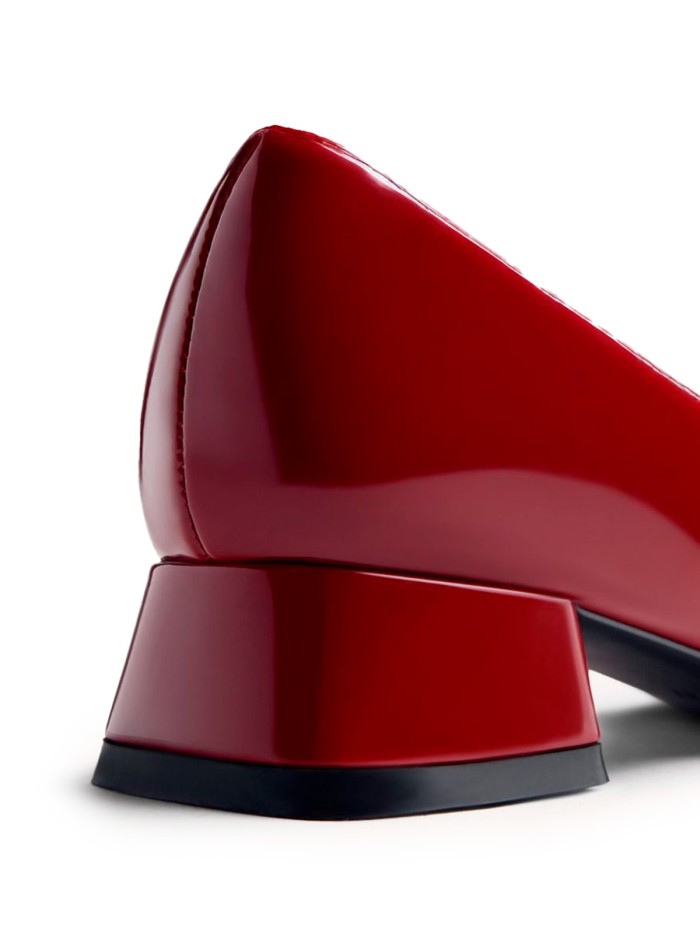 ZAPATOS TACÓN BAJO EFECTO CHAROL GIOSEPPO LUCAN BURDEOS