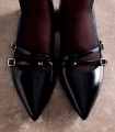 ZAPATOS TACÓN BAJO ESTILO CHAROL GIOSEPPO LUCAN NEGRO
