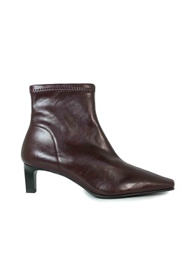 BOTÍN EN TENDENCIA TACÓN BAJO ELÁSTICO MISS ELASTIC 078101 BURDEOS