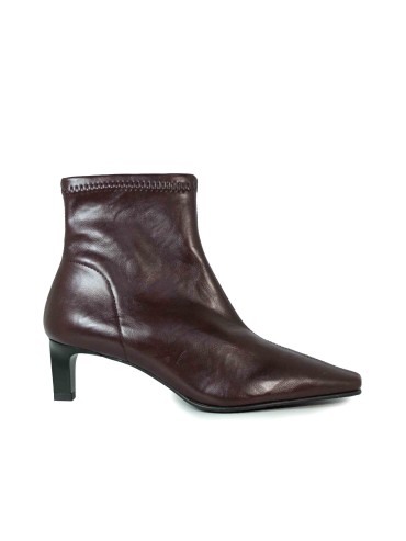 BOTÍN EN TENDENCIA TACÓN BAJO ELÁSTICO MISS ELASTIC 078101 BURDEOS