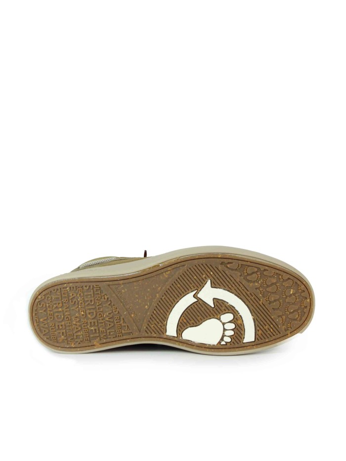 BOTA NÁUTICA ECO CASUAL NATURAL WORLD 8452 CAMEL
