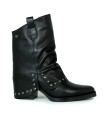 BOTA  EN TENDENCIA CON TACHUELAS PORRONET 4760 NEGRO