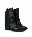 BOTA  EN TENDENCIA CON TACHUELAS PORRONET 4760 NEGRO