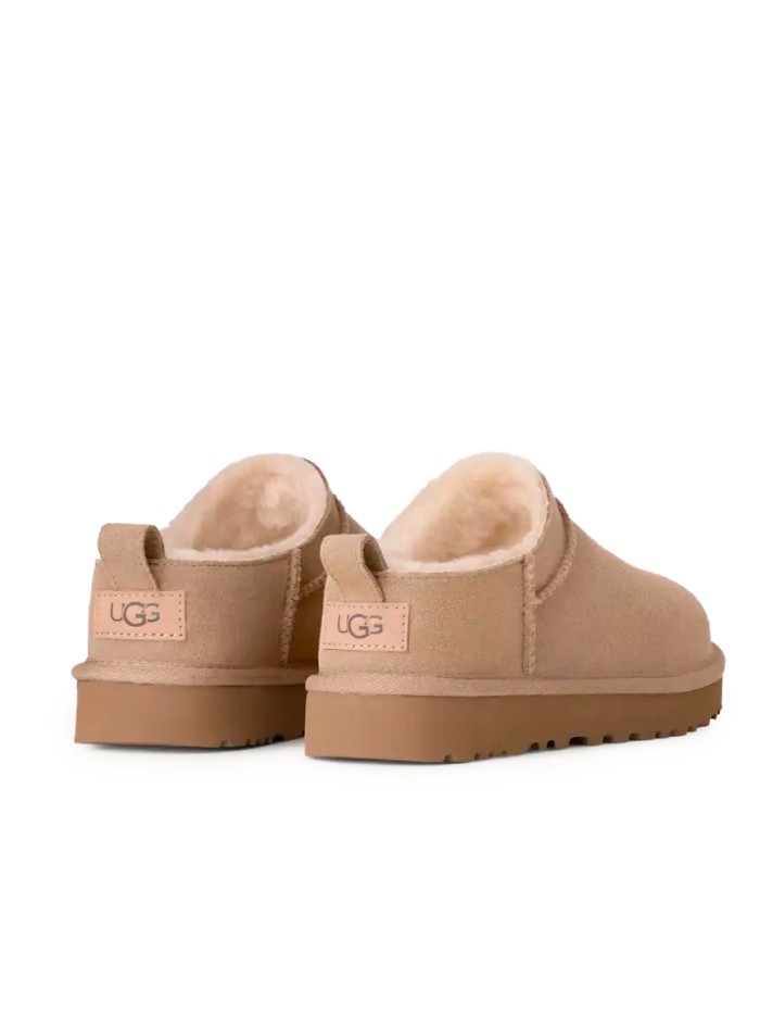ZUECO CLÁSICO  UGG CLASSIC SLIPPER 1173891 ARENA