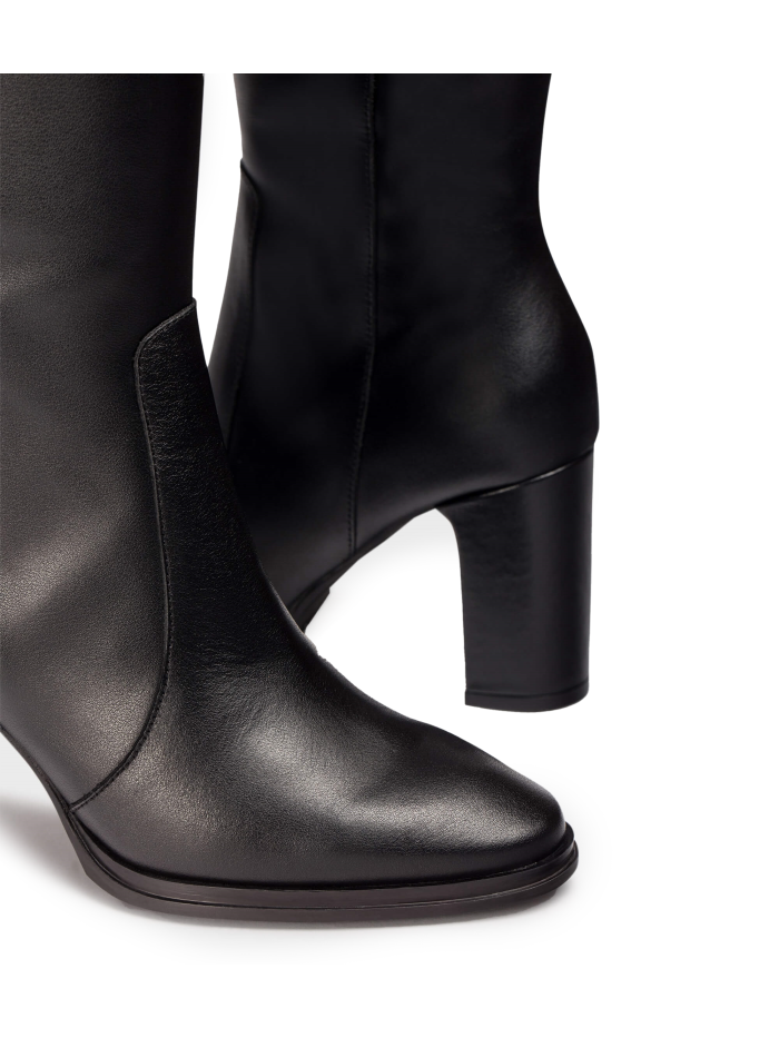 BOTA DE PIEL DE CAÑA ALTA NEGRA WONDERS M-5150