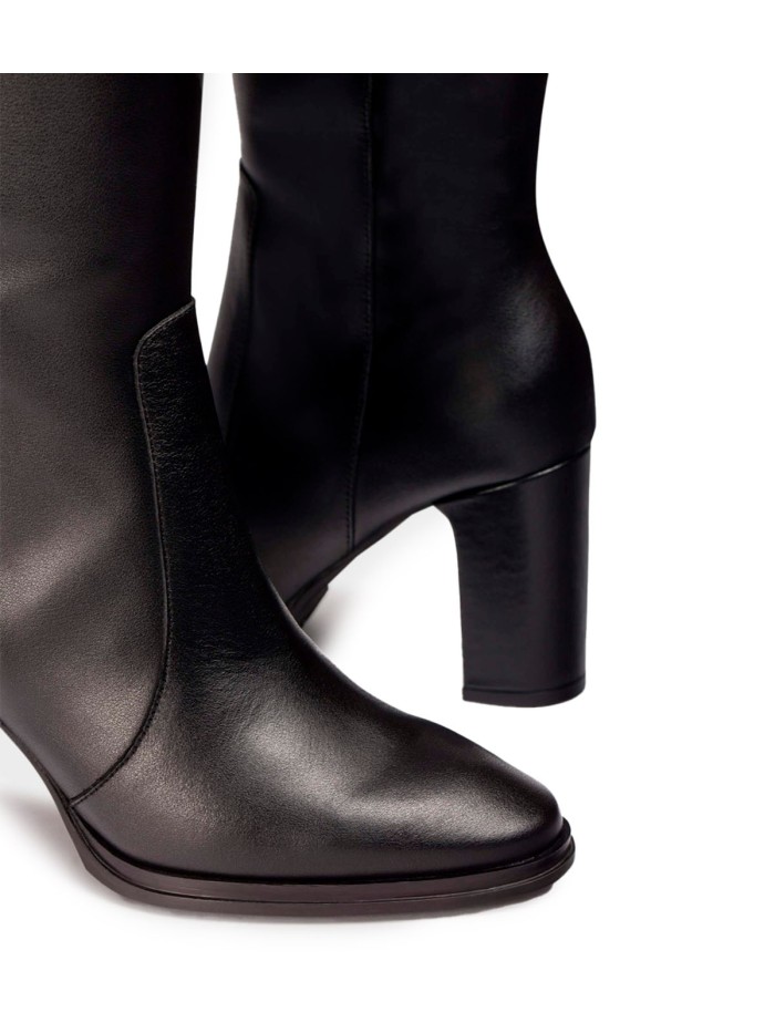 BOTA DE PIEL DE CAÑA ALTA NEGRA WONDERS M-5150