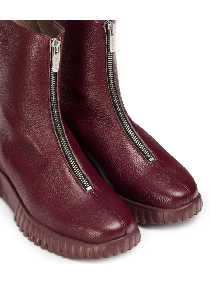 BOTINES PLANOS CON CREMALLERA EN TENDENCIA WONDERS A-4403 BURDEOS