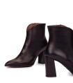 BOTINES EN TENDENCIA WONDERS M-5430 NEGRO